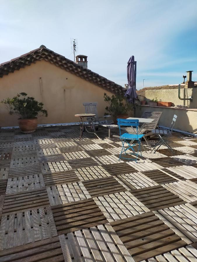 Purani Apartment Jonquieres  Exterior foto